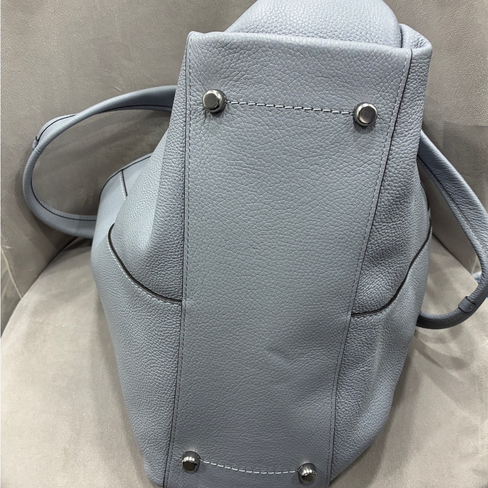 Authentic Coach Lana hobo bag- preowned - Picture 8 of 11